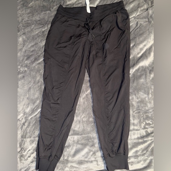 Lululemon Dance Studio Mid Rise jogger - Picture 3 of 11